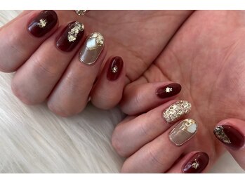 フランチェス(Frances)/ボルドー × シェル泊アート