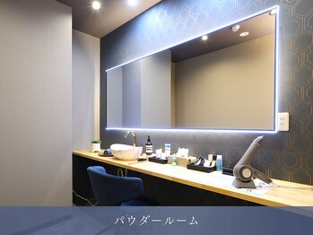 カズキハギワラ(Kazuki Hagiwara)/パウダールーム