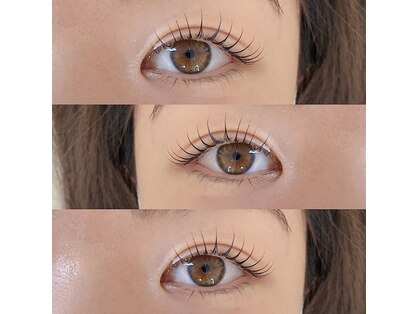 ロウ(LEAU)の写真