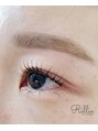 リリー(Rillie)&nbsp;眉毛とパーマでお目もとはバッチリです♪