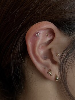 エクラ(eclat)/耳つぼジュエリー