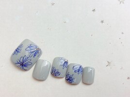 手書きフラワーネイル