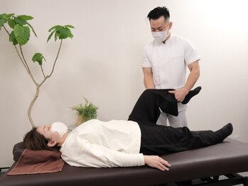 コレクト 高槻の写真/《男性の方もご来店!》日々の生活やお仕事でお疲れの方、慢性的な不調にお悩みの方、必見の本格整体☆