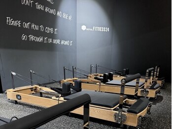 ラフィモ 岡崎戸崎店(lafimo)の写真/【未経験歓迎】初めてでも大丈夫!少人数制マシンピラティス初回体験0円♪運動が苦手でも続いて最短痩せ◎