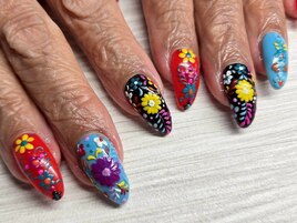 手描き刺繍フラワー17980円