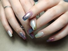 フローフェン(Floofen)/オーロラネイル