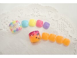 フットネイルデザイン