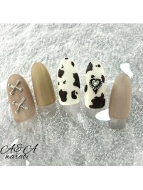 牛柄マットネイル