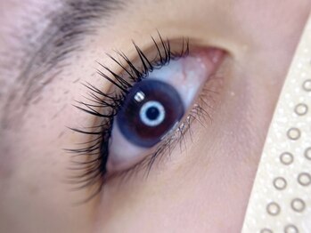 ベルティ(Bellti)の写真/【大人女性のためのまつ毛・目元ケア専門店】カウンセリングとモチの良さ好評の高技術サロンは桜町に♪