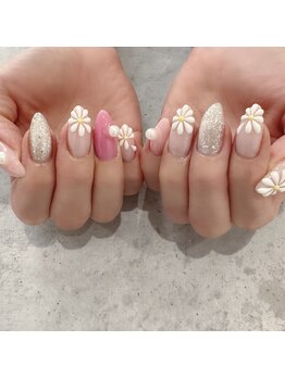 ぷっくりお花ネイル