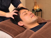 ア ニュームーン 京都烏丸店(a New Moon)の雰囲気（整体後は首頭を整えるドライヘッドスパで爽快な仕上がりに）