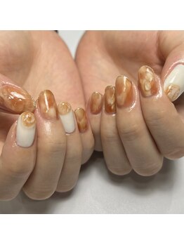 ニアウネイル(niau nail.)/ニュアンスネイル