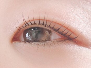 フラワー(Flower)の写真/【新規◆コーティング付きケラチンラッシュリフト上のみ¥5,000】豊富なデザイン◎9時~18時半まで営業中◇