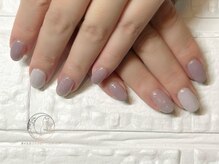 ニケ/くすみカラー