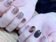 ハイアンドドライ(High and Dry)/シンプルアシメネイル