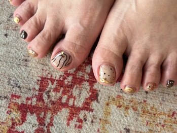 フットネイル80分つけ放題