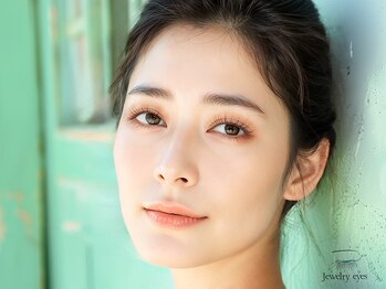 ジュエリーアイズ(JewelryEyes)/パリジェンヌ×似合わせ眉毛