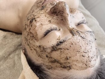 デイズ(day’s)の写真/自己流のケアでどうにもならない毛穴悩みはプロにお任せください！スッキリ毛穴レス肌に♪