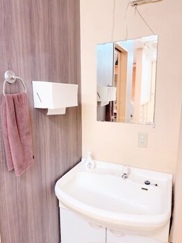 田井整体 整骨院/清潔感のある洗面台