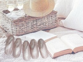 ぷっくり×マグネットネイル