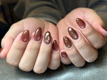 グロッシー ネイル 爪屋(Glossy nail)/施術者　ネイリストYOU