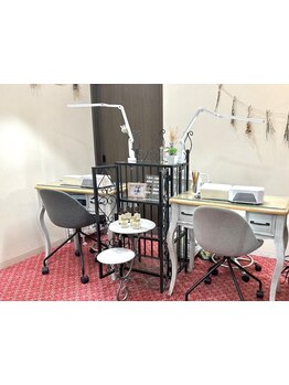 シンプル系（オフィス・日常）が得意