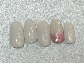 定額8000円
