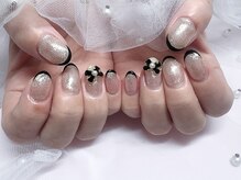 フェリスネイル 池袋店(Feliz Nail)/フレンチ/パラジェル /池袋駅