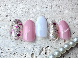 春夏，オフィス，ホログラム