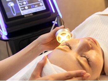 シャルール(Chaleur)の写真/お顔から全身まで♪経験豊富なスタッフと一緒にあなたの理想のスリムボディを手に入れましょう◎