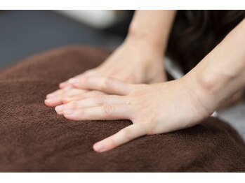 にこにこカラダ整骨院 茨島院(にこにこKARADA整骨院)/【にこにこKARADA整骨院】 施術