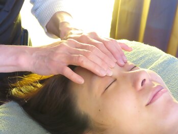 アシュナ(Ashuna)/フェイシャル&デコルテ