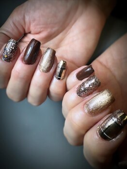 ジャミーラゾフル(Jamila-zohr)/冬ブラウン×ゴールド