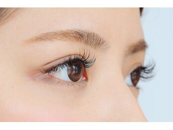 ルーシー 鹿児島中央(Lucii×Frill)/大人可愛い目元☆つけ放題¥5800