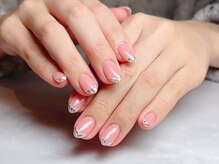ネイルサロン ジュノ(JUNO)/ガラスフレンチ 担当あおい
