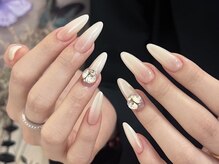 ヴィーナスネイル(Venus Nail)/長さ出し持ち込みデザイン