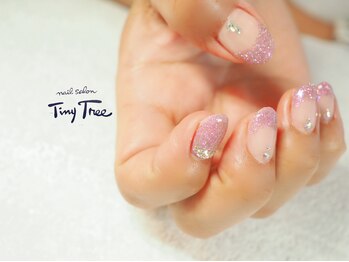 タイニーツリー(Tiny Tree)/フラッシュフレンチネイル