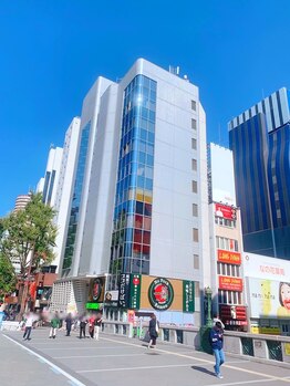 ル プランタン 難波店/建物外観