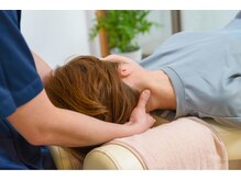 骨盤矯正 姿勢矯正 ジェーズメディカル整体院 川崎(J's)/「８」首、肩のこりもお任せ