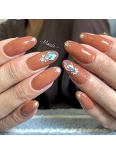 マカラ(Macolo)/ネイルデザイン