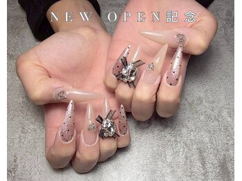 トワール 元町(Toyale)の写真/【NEWOPEN記念】スラッと長い自慢の指先に♪気軽に試せる長さだしで憧れの縦長美爪に♪[長さ出し/ワンホン]