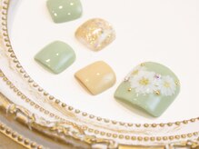 ネイルズアジュール イオン上越店(NailsAzur)の雰囲気（足元から華やかに☆フットジェルも人気！）