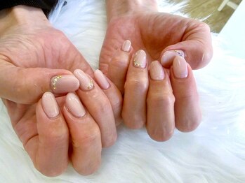 ティーエヌ 大船店の写真/大船★シンプルデザインも豊富にご用意◎シンプルだけどお洒落なネイルを楽しみたい方におススメ☆