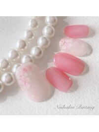 儚げ桜