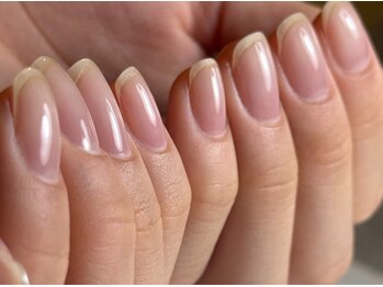 ロイヤル ビューティー サロン(Royal Beauty Saloon)の写真/本格自爪育成、深爪育成、ネイルケア、トラブル爪対応◎爪のお悩みを根本改善、健康に育てます＊