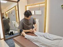 グレイ(GRAY)/新宿 肩こり 整体 小顔 腰痛 顔