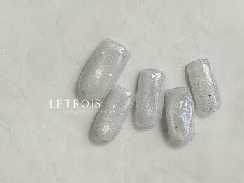 ルトロワ(LETROIS)/