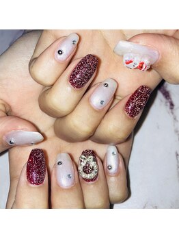 ミニョン(Minyon)/赤×白/クリスマスネイル