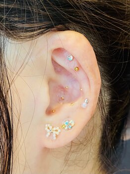 めいてる/耳つぼジュエリー/耳ツボ/大阪