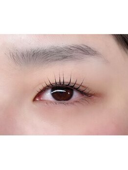 タル(tal)の写真/手厚い接客×豊富な知識×高技術で理想のお目元を演出!丁寧なカウンセリングと豊富な商材でしっかりご提案*